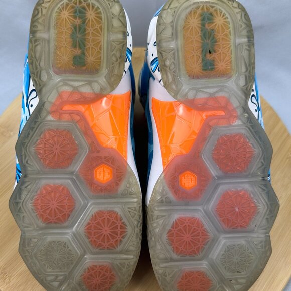 Nike Lebron 12 Buckets 685181-401 Size 5.5Y - Picture 8 of 11